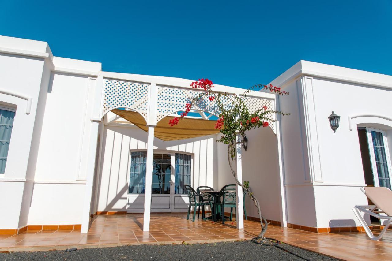 פלאיה בלנקה Apartamentos Livvo Coloradamar מראה חיצוני תמונה