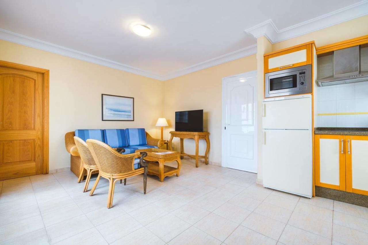 פלאיה בלנקה Apartamentos Livvo Coloradamar מראה חיצוני תמונה