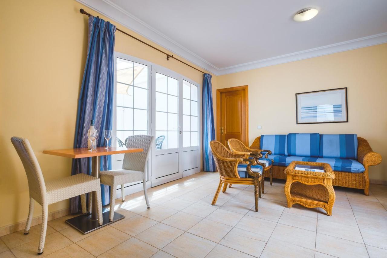 פלאיה בלנקה Apartamentos Livvo Coloradamar מראה חיצוני תמונה