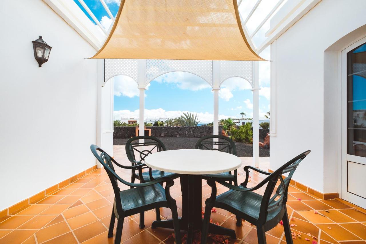 פלאיה בלנקה Apartamentos Livvo Coloradamar מראה חיצוני תמונה