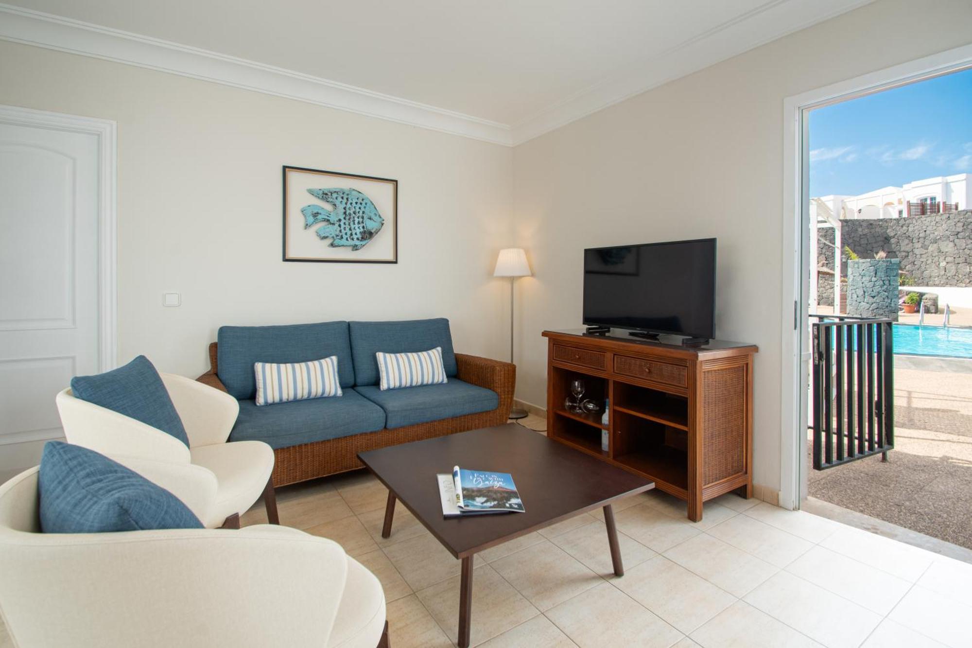 פלאיה בלנקה Apartamentos Livvo Coloradamar מראה חיצוני תמונה
